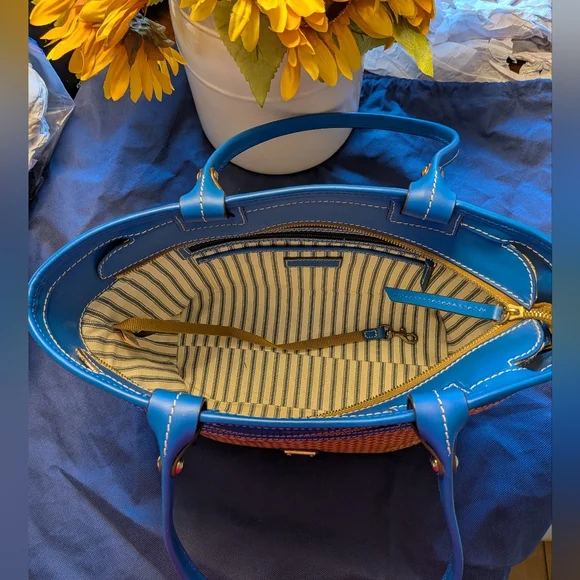 Dooney and Bourke Beacon Woven/Vachetta Tote Set in FRENCH BLUE - Picture 6 of 14